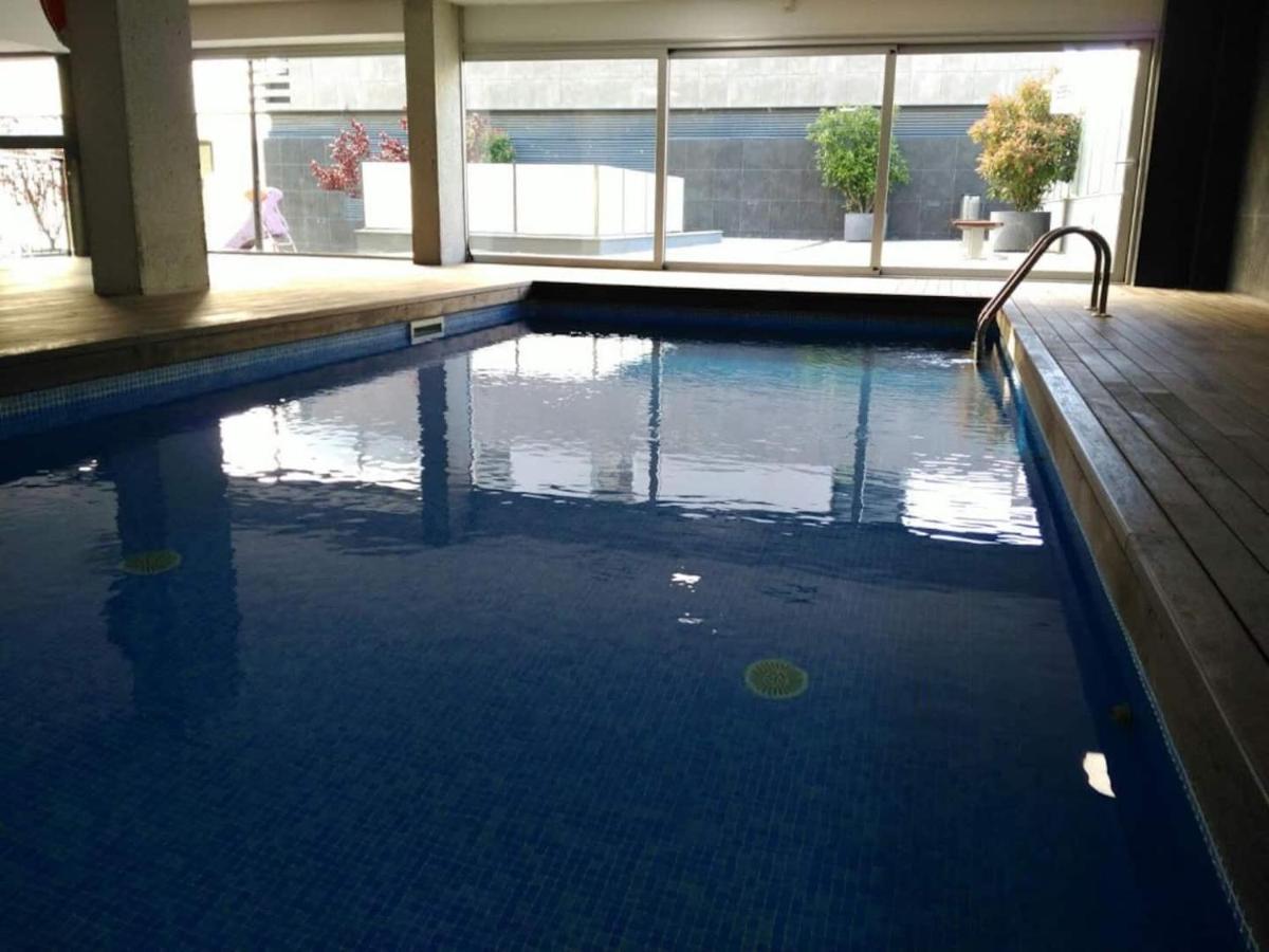 Stylish Flat, 2 Bathrooms And Swimming Pool, Next To The Beach! Sant Adria de Besos Exterior foto